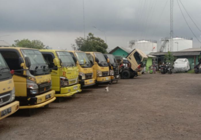 harga truk tangki murah