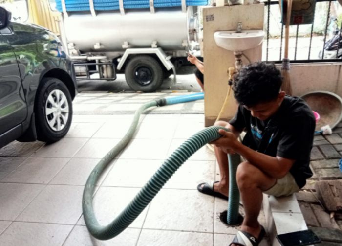 sedot wc di indomaret