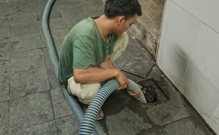 apa bedanya sedot wc dan kuras septic tank